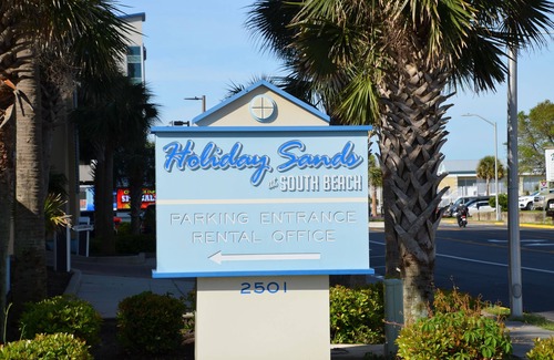 Myrtle Beach Condo | OCEANFRONT CONDO - All the comforts and coziness of home!