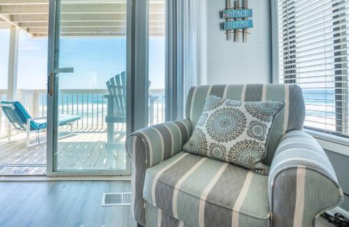 Kure Beach House | Oceanfront Condo with 3+ Pools - Ocean Dunes 1307