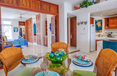 Akumal Condo | Oceanfront Condo with Artful Décor, Pool & Balconies