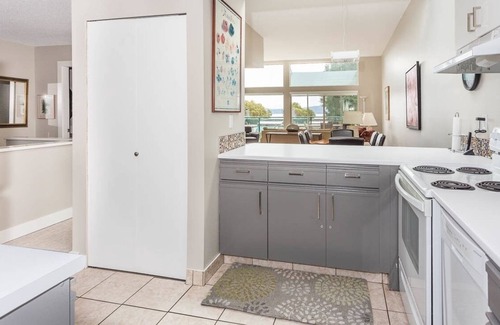 Yellow Point Condo | Oceanfront Condo: Your Getaway by the Sea