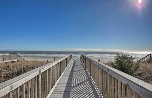 Crescent Beach Apartment | Oceanfront Corner Condo in North Myrtle Beach!
