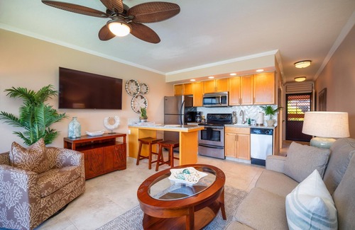 Honokowai Condo | Oceanfront Corner Condo at Kuleana | Top-Floor Views, A/C, Pool, Tennis