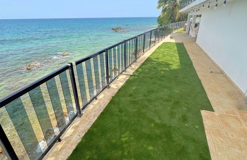 Barrero House | Oceanfront Dream Epic Sunset Private Pool Fire Pit