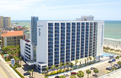 Myrtle Beach Resort | Oceanfront Efficiency w/ Fantastic View + Official On-Site Rental Privileges