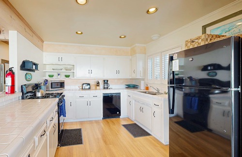 Cayucos House | Oceanfront home with fireplace & deck - watch for dolphins & whales