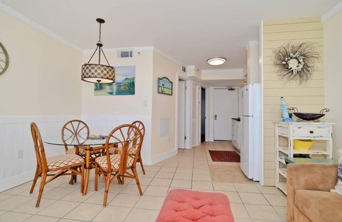 Crescent Beach Condo | Oceanfront in Heart of N Myrtle Beach with Pool