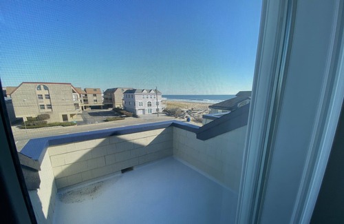 Beach Haven Condo | Oceanfront in the heart of Beach Haven