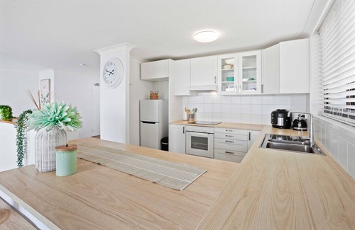 Mermaid Beach Apartment | Oceanfront Living at Paloma