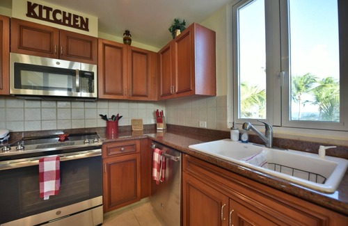 Candelero Abajo Condo | Oceanfront Luxurious Two Master Bedrooms 2 1/2 baths 2-King Beds