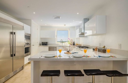 Oranjestad Condo | Oceanfront Luxury Penthouse with Stunning Views and Private Pool.