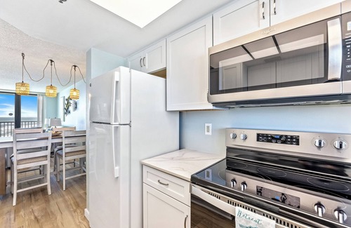 New Smyrna Beach Condo | Oceanfront Ocean Trillium Condo #603 | Modern & Updated