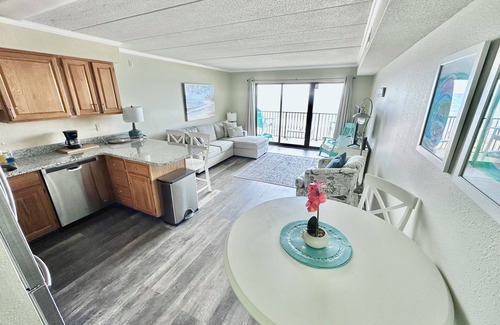North Ocean City Condo | Oceanfront Paradise - Direct Ocean View