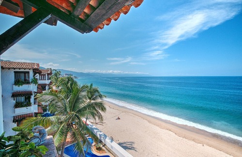 Colonia 5 de Diciembre Condo | Oceanfront Penthouse with Amazing Views 5 de Diciembre, Puerto Vallarta