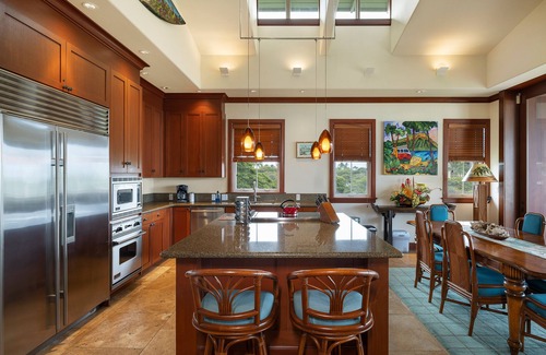 Waikoloa Condo | Oceanfront Penthouse above Gorgeous Beach | Waikoloa Resort