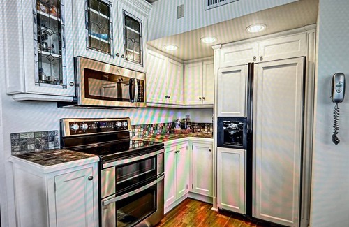 Fernandina Beach Villa | Oceanfront Penthouse Views,Elegant Natural Finishes,WiFi, 5 TV's, 4Bed, 3Bath
