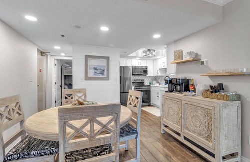 Orange Beach Condo | Oceanfront+Pool+Coffee Bar+Balcony+Arcade+WIFI+Fitness Room