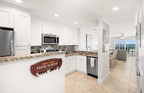 Crescent Beach Condo | Oceanfront, Pool, Tennis, BBQ, Patio, Free Parking