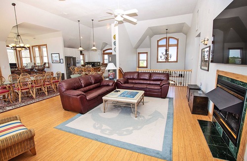 Whalehead Beach House | OCEANFRONT, Private Pool, ELEV, Ocean Views, Priv. Beach Access, WL877, Summerwind