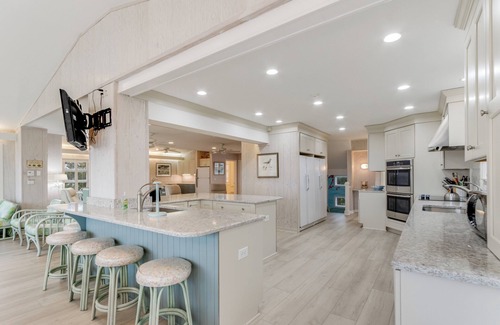 South Rehoboth House | Oceanfront property with a private pool!