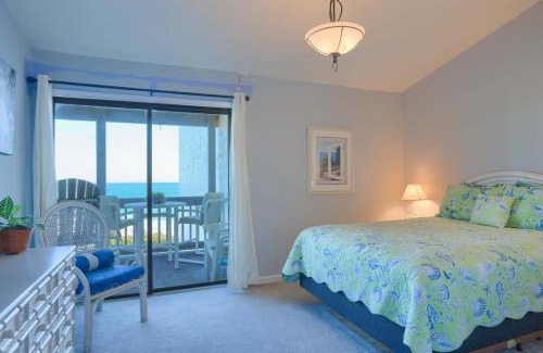 Sneads Ferry House | Oceanfront Resort - Swimming Pool - Tennis