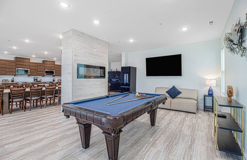 Crescent Beach House | Oceanfront Spectacular ViewsDecksHugePool/Spa/Theater Room/Game/Large Kitchen