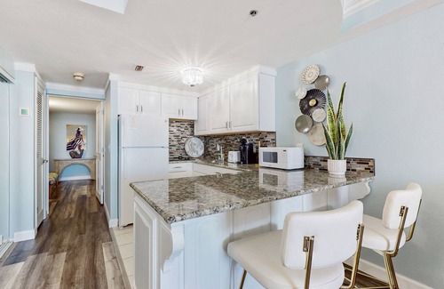 Ortona Park Hotel | Oceanfront suite with gym & high-speed WiFi