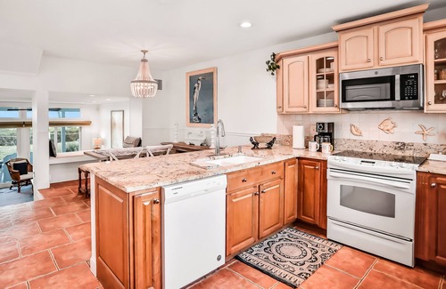 Fernandina Beach House | Oceanfront Townhome with Back Porch, WiFi, W/D, Beach Access & Shared Pool