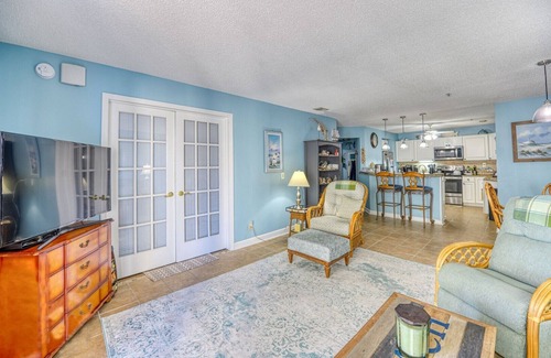 North Topsail Beach Condo | Oceanfront Resort with Pools - Villa Capriani 118 B