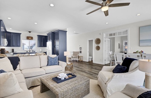 McCutcheon Field House | Oceanfront home w/Relaxing views! Pet Friendly