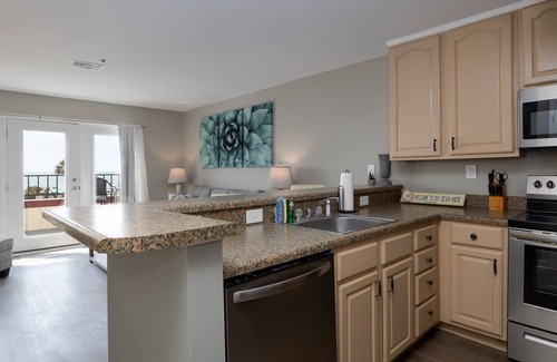 North Topsail Beach Condo | Oceanfront Resort! at Ocean Delight!