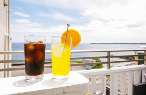 Yokosuka House | Oceanfront Villa Hale Kahakai - Vacation STAY 52109v