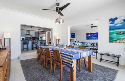 Nassau Villa | Oceanfront Villa with Pool and Ocean Access