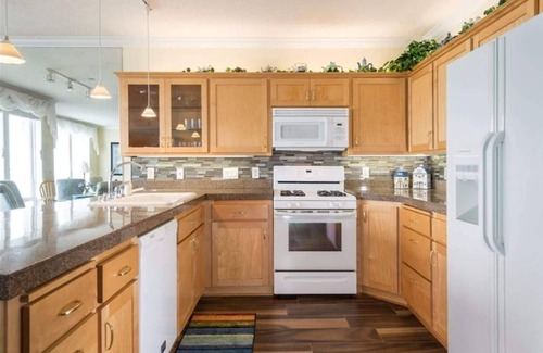 Depoe Bay Condo | Oceanfront, Whale Watching, Pool | Whale Watch