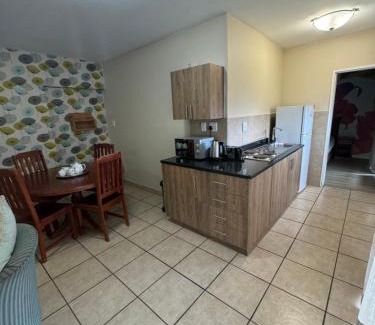 North Beach Apartment | Oceanic Durban
