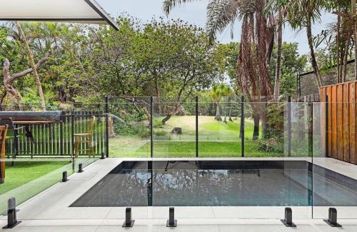 Warana House | Oceanic-Pet Friendly Townhouse 8min to Mooloolaba