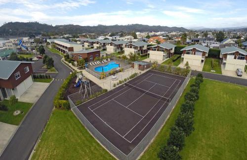 Whitianga Apartment | Oceans 15 - Self-service Apartments