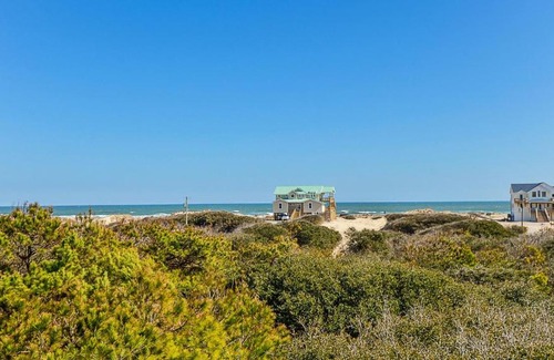 Carova Beach House | Oceanside, 5 BRs, Wild Horses, 600 ft to Beach Access, 4wheel Drive Area, 4x2398, The T House