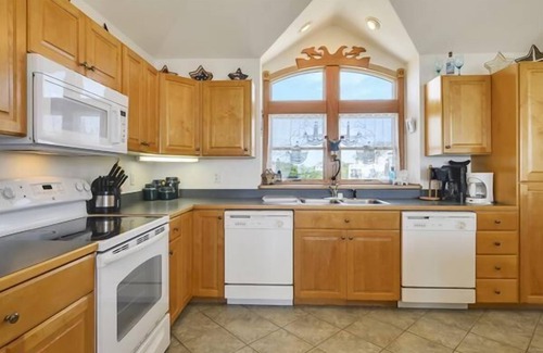 Currituck County House | Oceanside- 800 feet to beach access, Large (17x35) private pool and Hot tub, gameroom