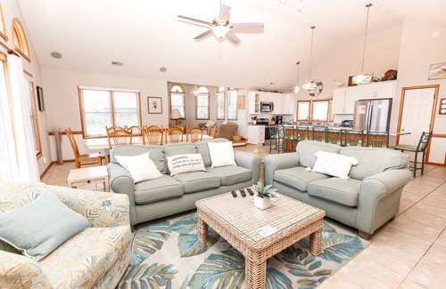 Whalehead Beach House | Oceanside, Dogs Welcome, Private Pool, Hot Tub, WC962, Sea for Miles