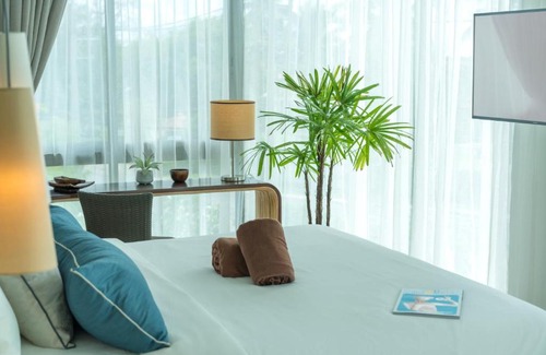 Bang Tao Apartment | Oceanstone by RESAVA