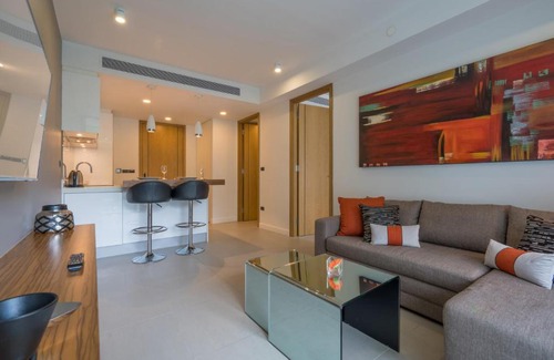 Bang Tao Apartment | Oceanstone by RESAVA