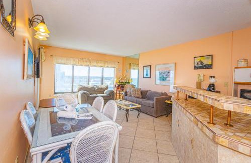 Myrtle Beach House | Oceanview 1 Bedroom Condo - Spacious with Awesome Views! Palace Resort 1009 - Sleeps 4 guests