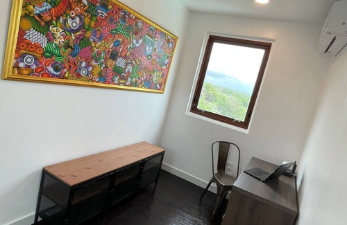 Carenero House | Oceanview 3BR COR-TEN House - w/view of Gilligan's Island