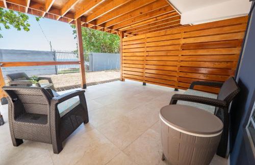Algarrobos Apartment | Oceanview Coastal Retreat - 2BR Getaway