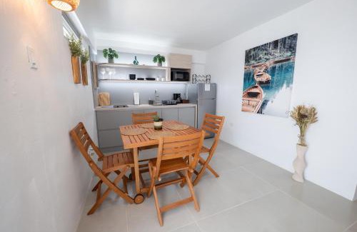Algarrobos Apartment | Oceanview Coastal Retreat - 2BR Getaway