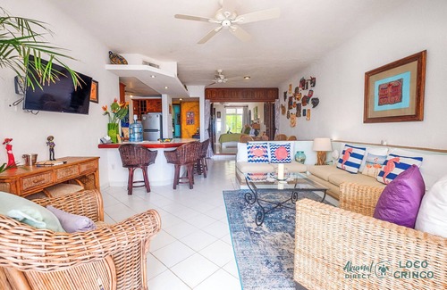 Akumal Condo | Oceanview Condo with Balconies, Pool & Daily Service