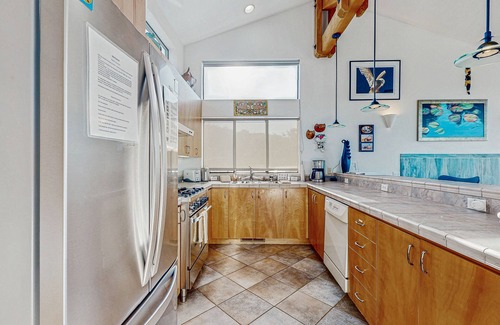 Sea Ranch House | Oceanview Home with Hot Tub, Patio & Shared Pool, Tennis Court - 1/4 Mile to the Beach