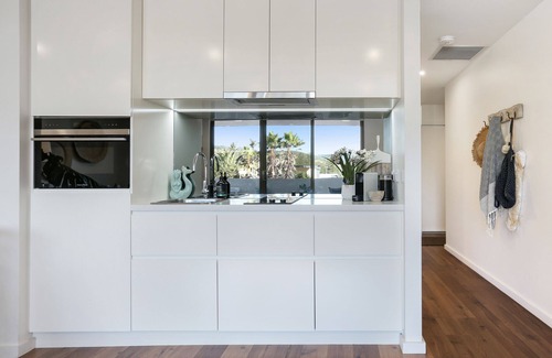 Kiama Apartment | Oceanview Kiama walk to Kiama blowhole Cafe, Markets, beach. We’re right in town