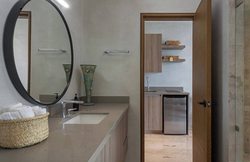 Soliman Bay Apartment | Oceanview Penthouse Studio in Tankah