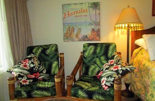 Wailua Condo | Oceanview Top Floor Studio | Islander on the Beach 361